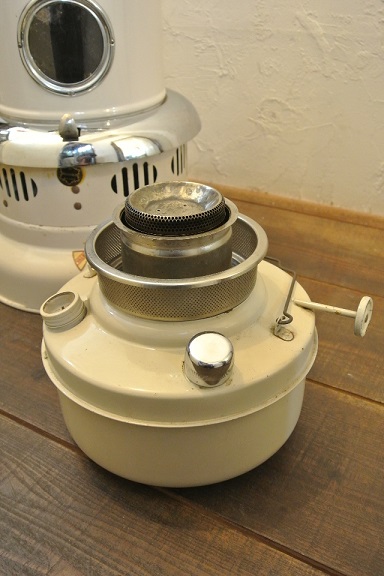 Valorバーラー685石油ストーブ | リサイクルショップ「やしの