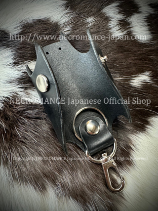 ネクロマンス NECROMANCE】【 レザーバットキーケース Leather Bat Key