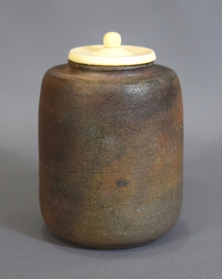 市野信水 丹波焼 緋襷茶入 | 茶道具 小西康のぶろぐ