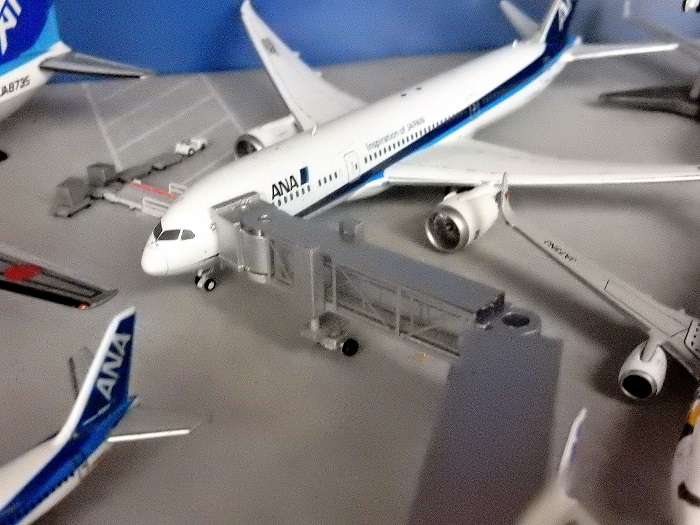 航空機事業部】1/400 飛行機模型 空港ジオラマアクセサリー やなか