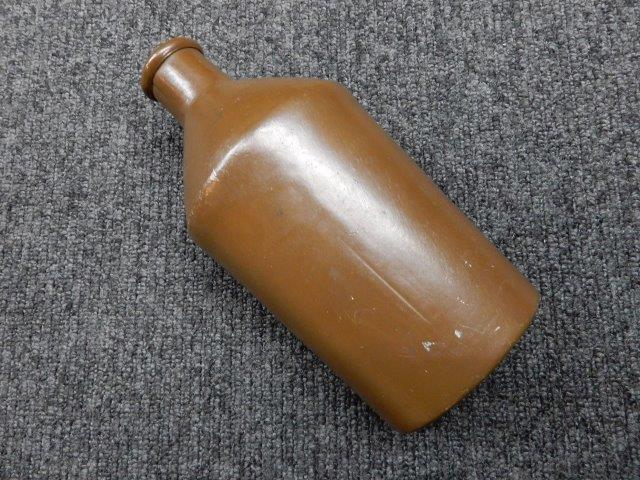 日本陸軍のトックリ型旧式水筒 | Chicago Blog
