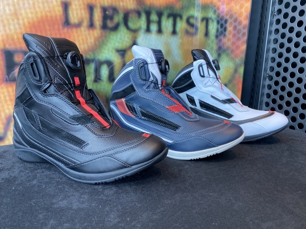 新作☆K-4573ブロックシューズのご紹介：KUSHITANI 清水店 | KUSHITANI