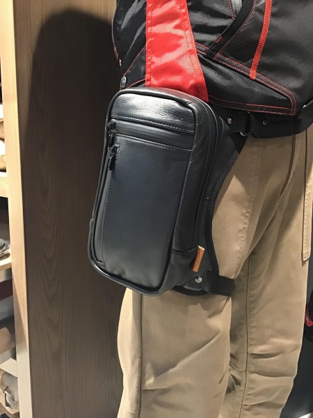 リミテッド2ウェイレッグバッグ 紹介：KUSHITANI横浜店 | KUSHITANI
