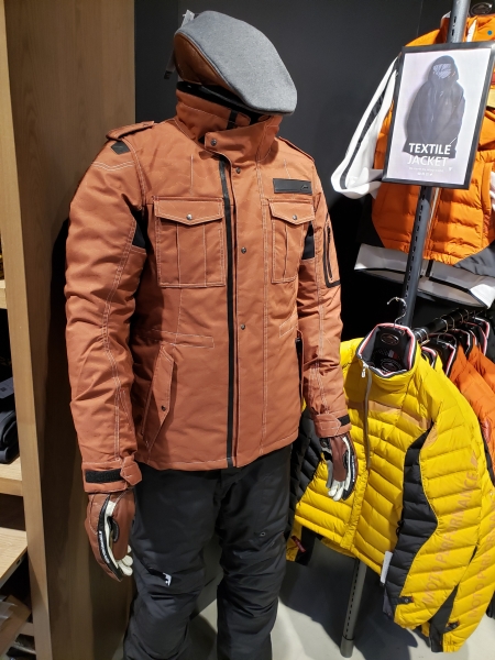 K-2822 ｳｨﾝﾀｰﾌｨﾝｼﾞｬｹｯﾄ ﾌﾞﾗｯｸｱｳﾄで：KUSHITANI横浜店 | KUSHITANI