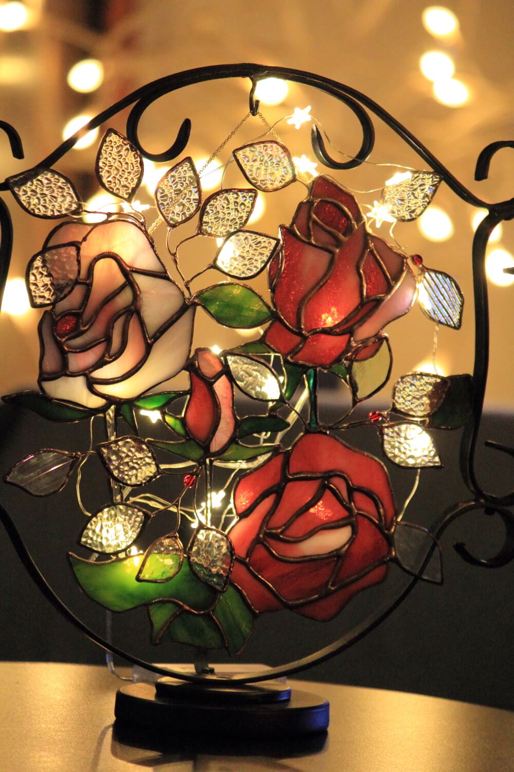薔薇｜ステンドグラス・ランプ｜Stained glass Accenti