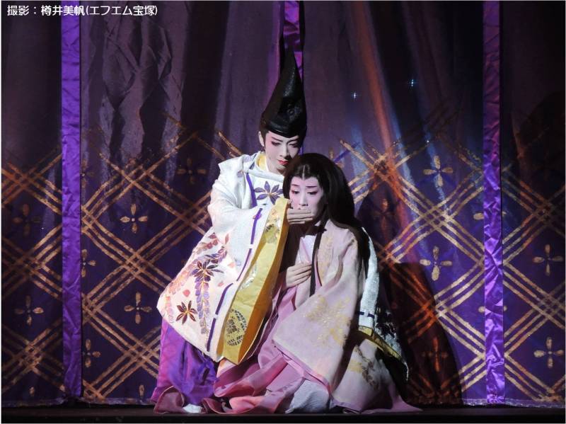 宝塚大劇場 花組公演『新源氏物語』・『Melodia』 | レビュー・ステイ