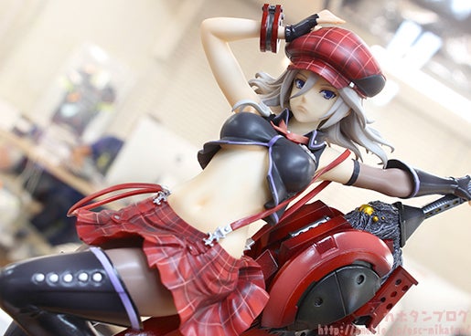 本日案内開始☆1/8スケールフィギュア「アリサ・イリーニチナ