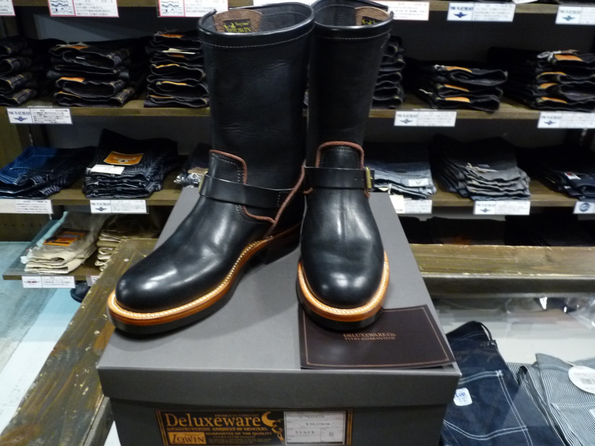 デラックスウエア エンジニアブーツ ローウィン | ヴィンパラ植田ブログ