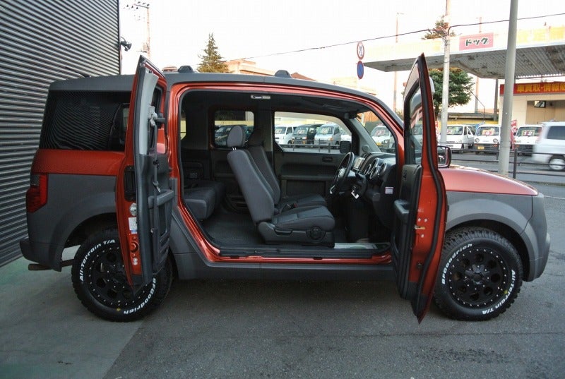 ホンダ エレメント ヒッチメンバー取付 | アールブイランド・コンセプト