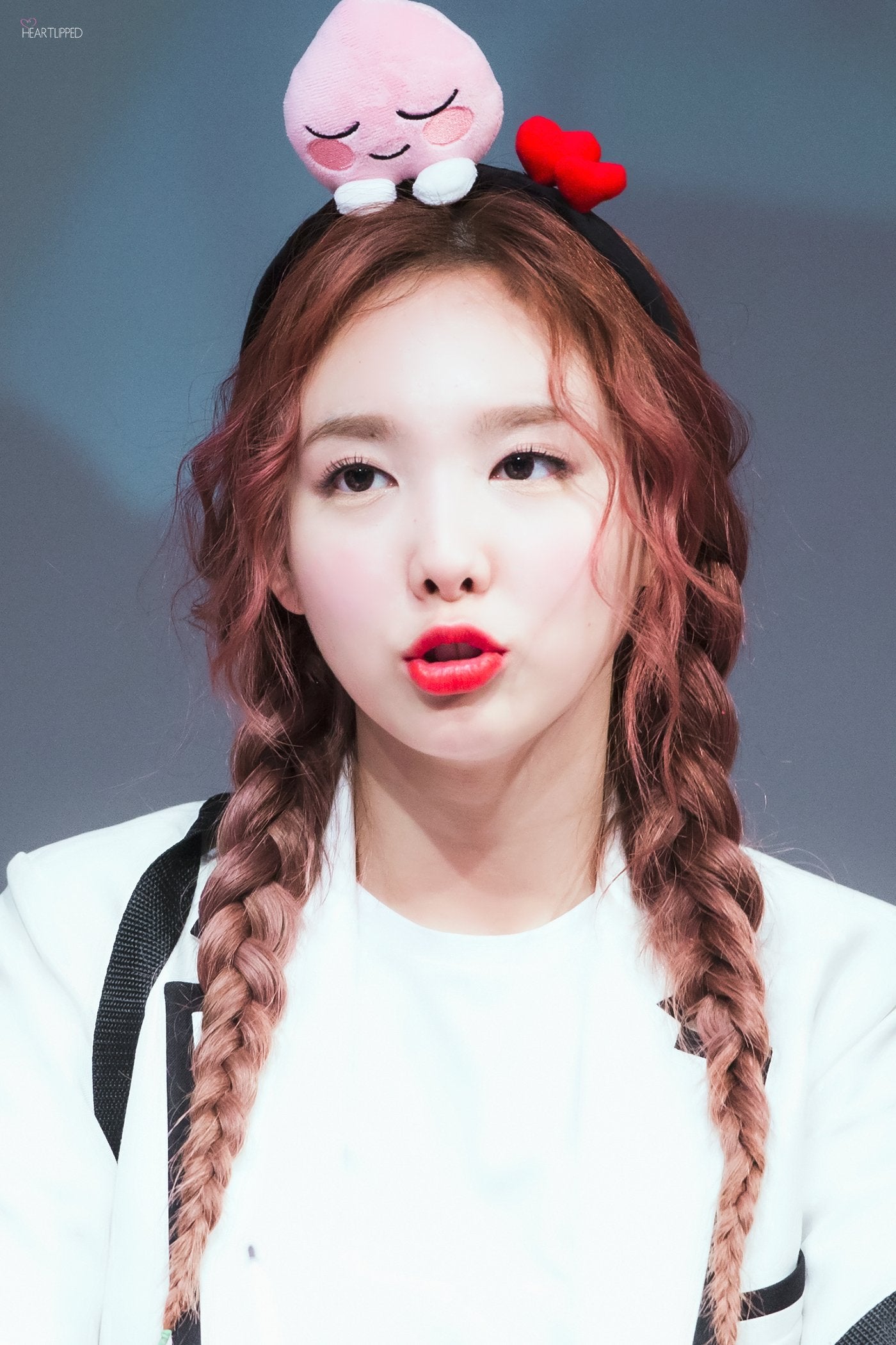 ナヨン SIGNAL サノク TWICE ナヨン SIGNAL サノク