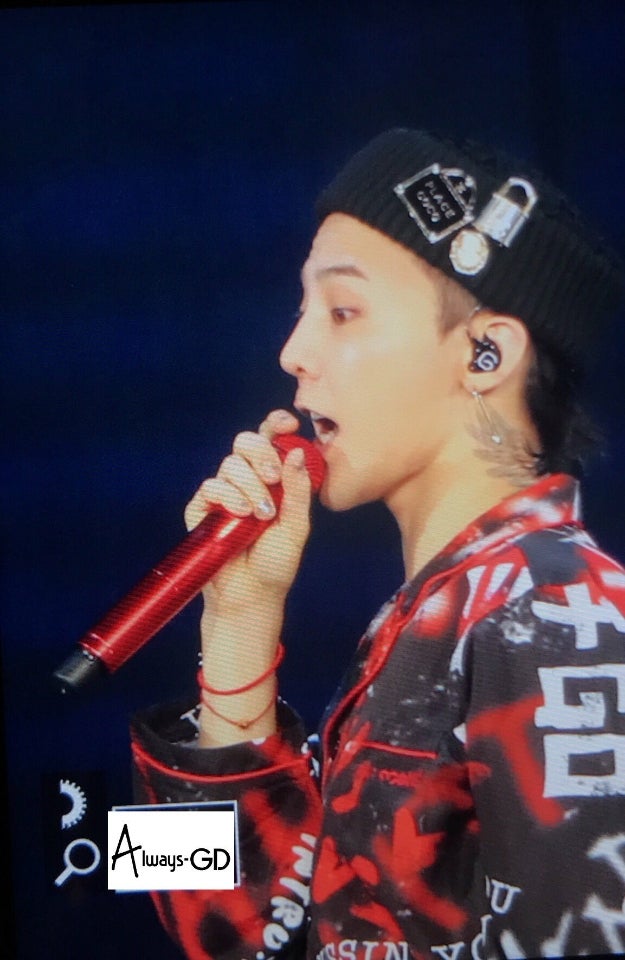 G-DRAGON ACT III, M.O.T.T.E IN JAPAN in 大阪1日目 | 毎日が大体
