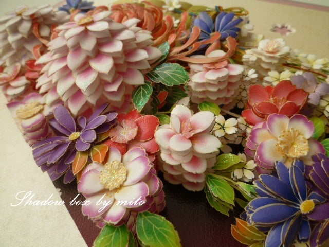 ひと足早く、和柄のシャドーボックス～花と扇 完成！ | シャドー