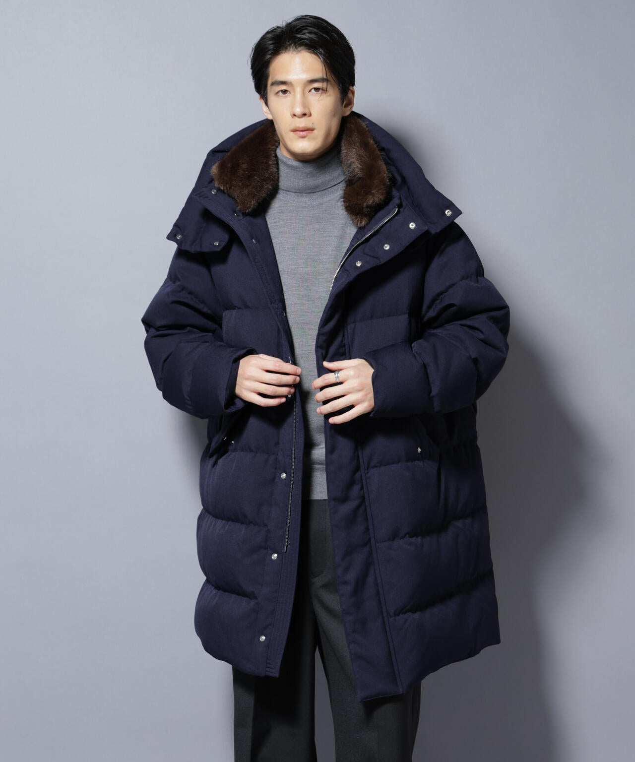 西川ダウン(R)」フェイクファーカラーサージロングダウン