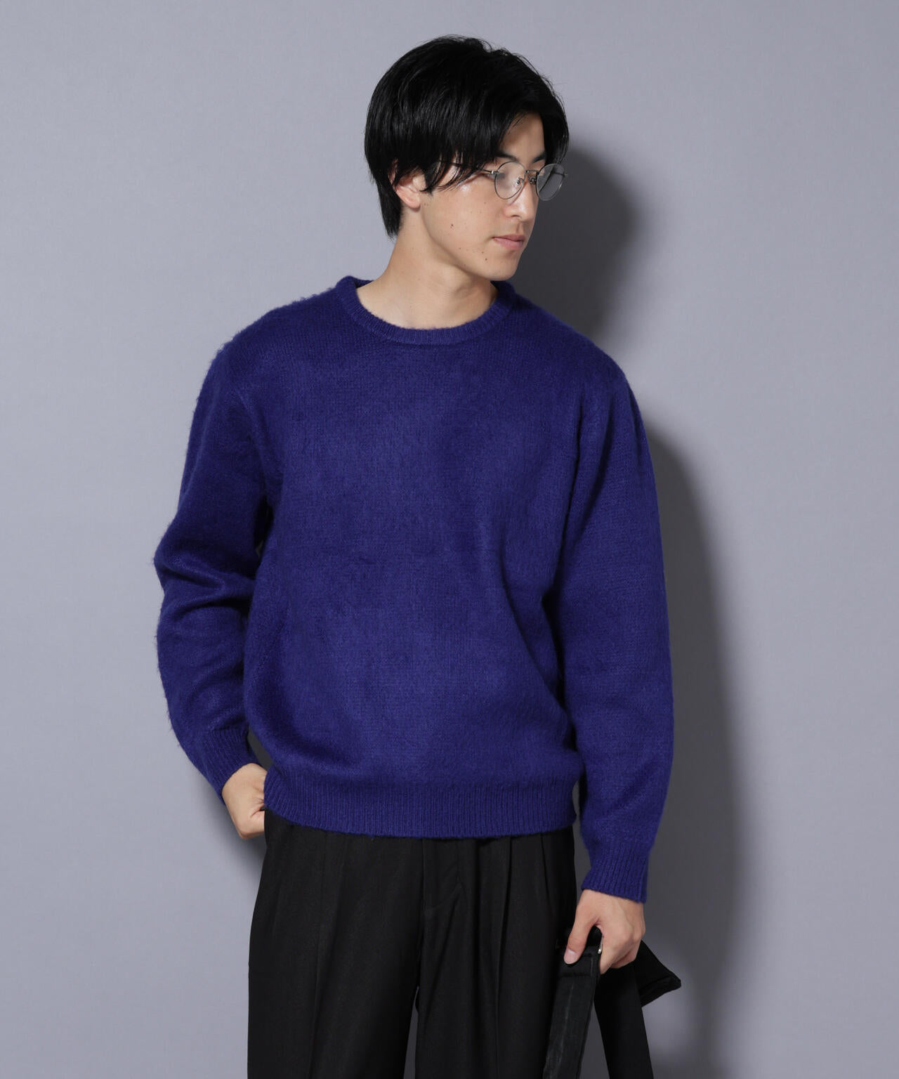 モヘヤライクプルオーバーニット