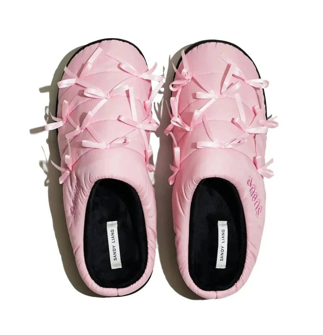 SUBU x SANDY LIANG SLIPPERS IN PINK – SUBU ONLINE STORE