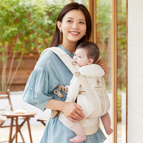 ergobaby（エルゴベビー）｜抱っこ紐 オムニ ブリーズ OMNI Breeze