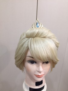 ディズニープリンセス 【エルサ】 戴冠式 風|ウィッグカット・カラーは
