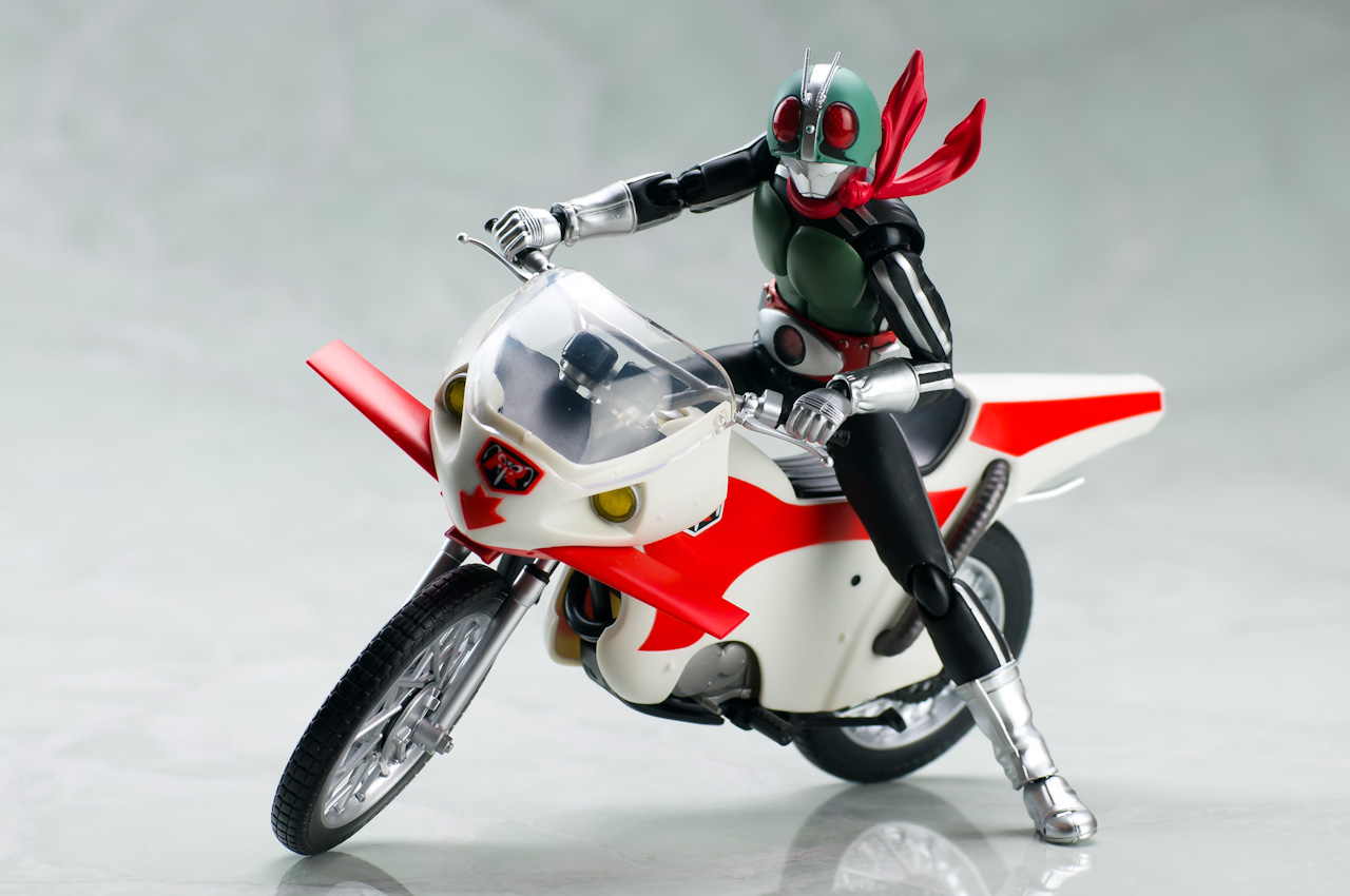 レビュー】 バンダイ S.H.Figuarts 仮面ライダー新1号＆新サイクロン号