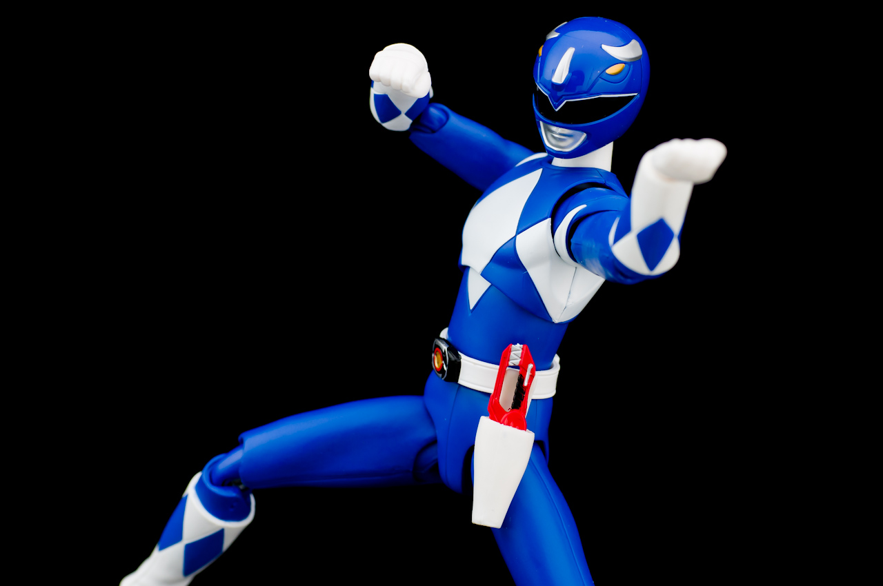 レビュー】 バンダイ 魂ウェブ商店 S.H.Figuarts トリケラレンジャー