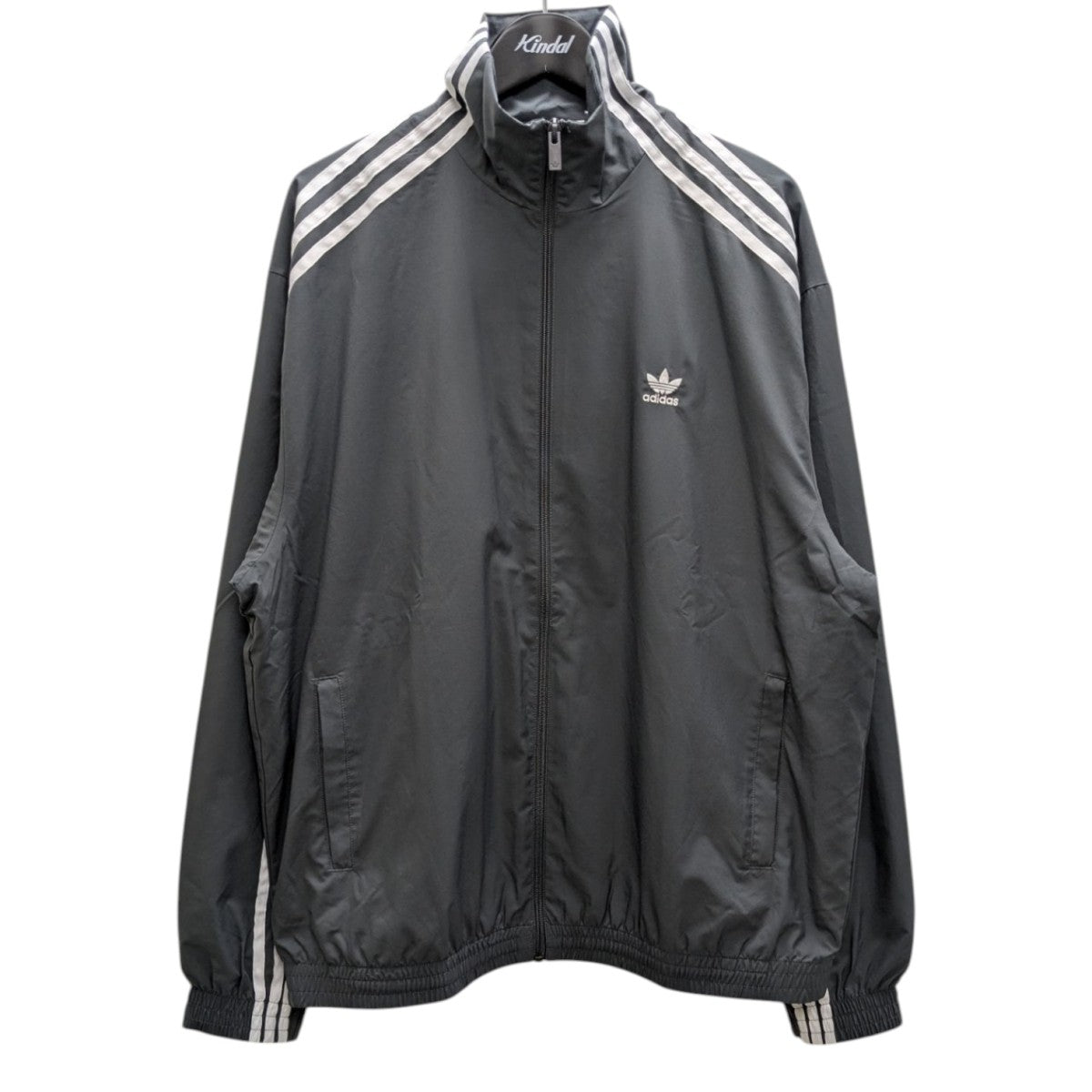 adidas(アディダス) ADILENIUMオーバーサイズトラックトップ IV9338