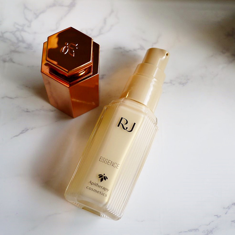 ☆薬用 RJエッセンス|山田養蜂場|化粧品|小田急百貨店オンライン