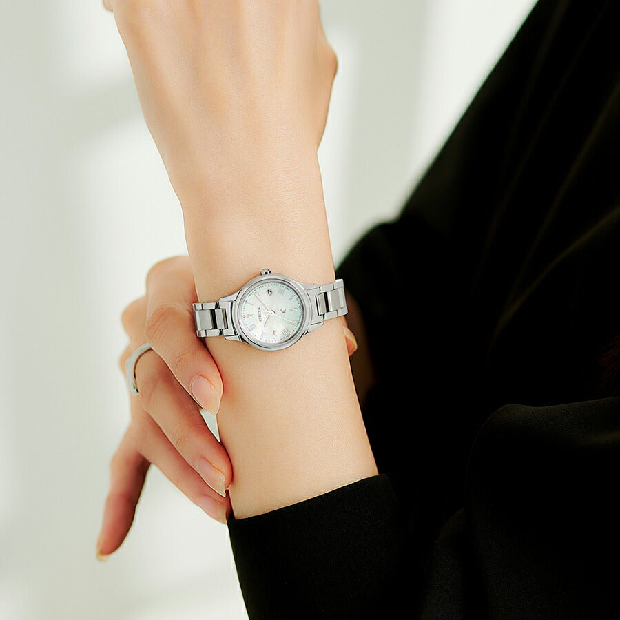 シチズン xC クロスシー ヒカリコレクション 白蝶貝ダイヤル ES9490