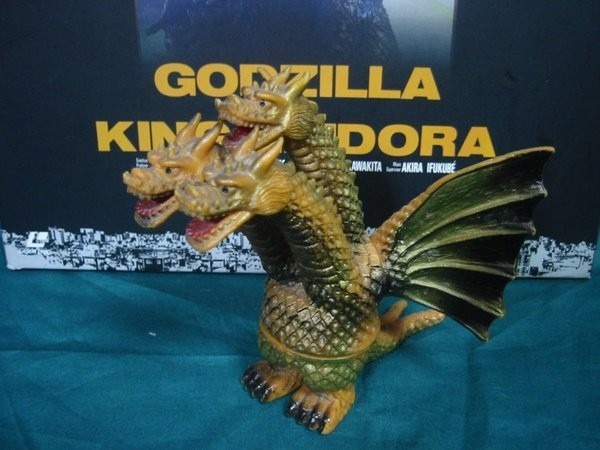 1978年ポピー・キングザウルスシリーズ「キングギドラ」 | ソフビ