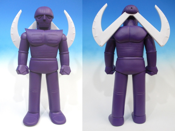 べアモデルから［メガジャンボソフビシリーズ］最新作として