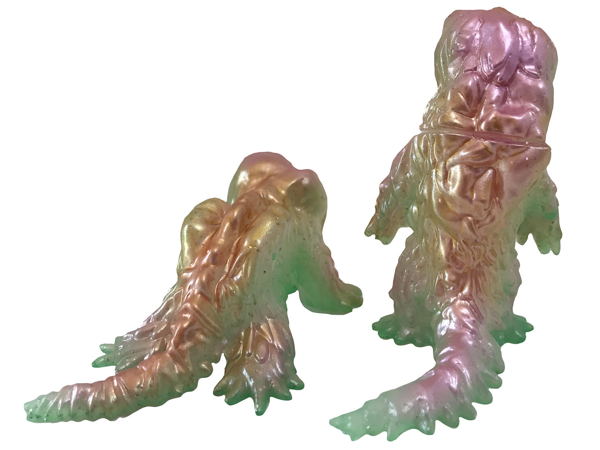 ショップ・ゴジラ・ストア限定でマルサン製「東宝怪獣大図鑑へドラ