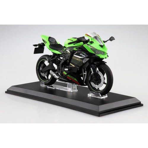 Aoshima 1/12 Finished Bike KAWASAKI NINJA ZX-25R LIME GREEN X