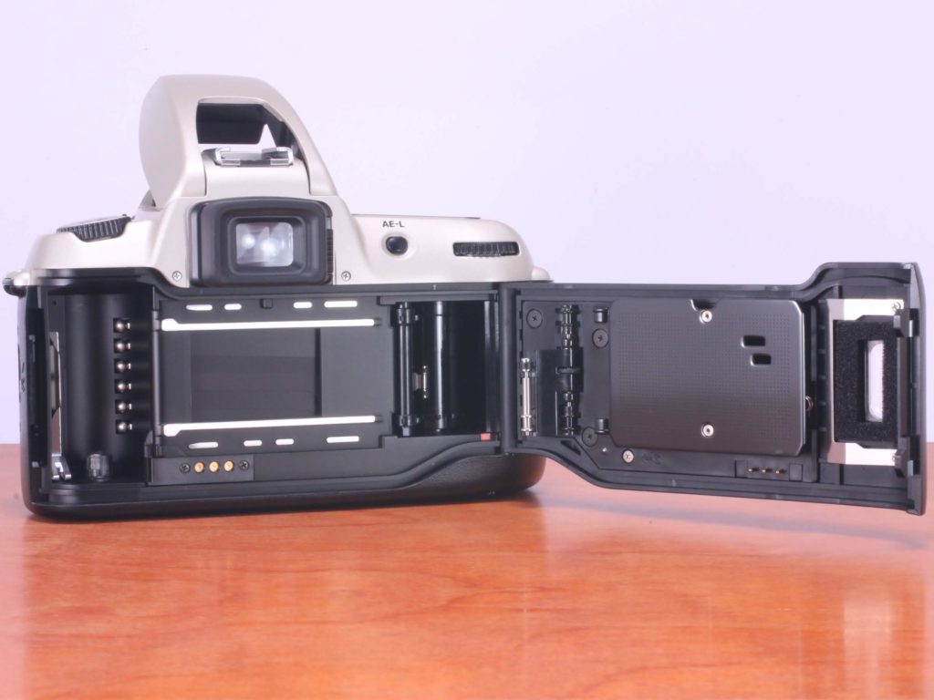 Nikon F60 フィルム一眼レフの使い方 | Totte Me Camera