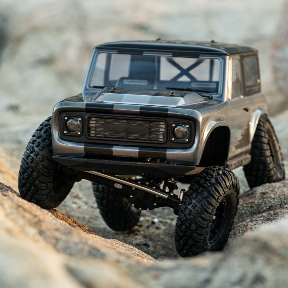 Vanquish ラジコンカー オフロード Legacy Kits & RTR's – Vanquish