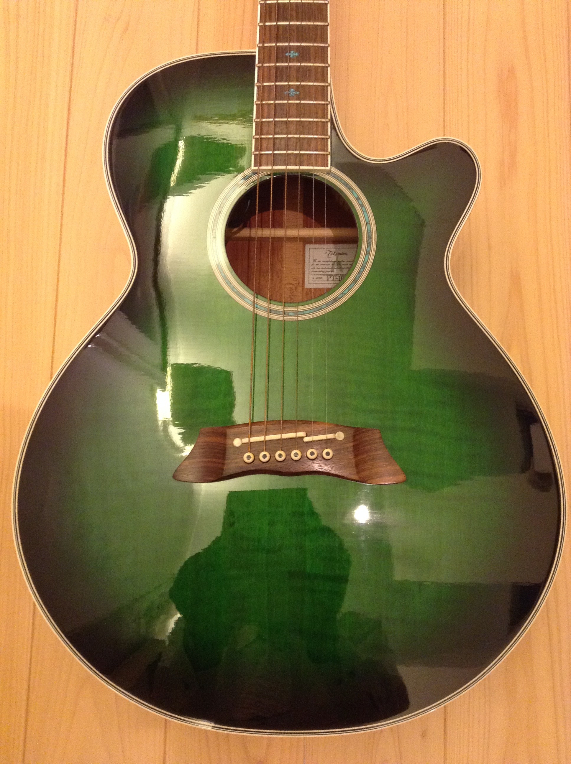 タカミネ/TAKAMINE PT-108 ﾌﾚｰﾑ ｼｶﾓｱ ﾄｯﾌﾟ ｸﾞﾘｰﾝｻﾝﾊﾞｰｽﾄ限定モデル 美