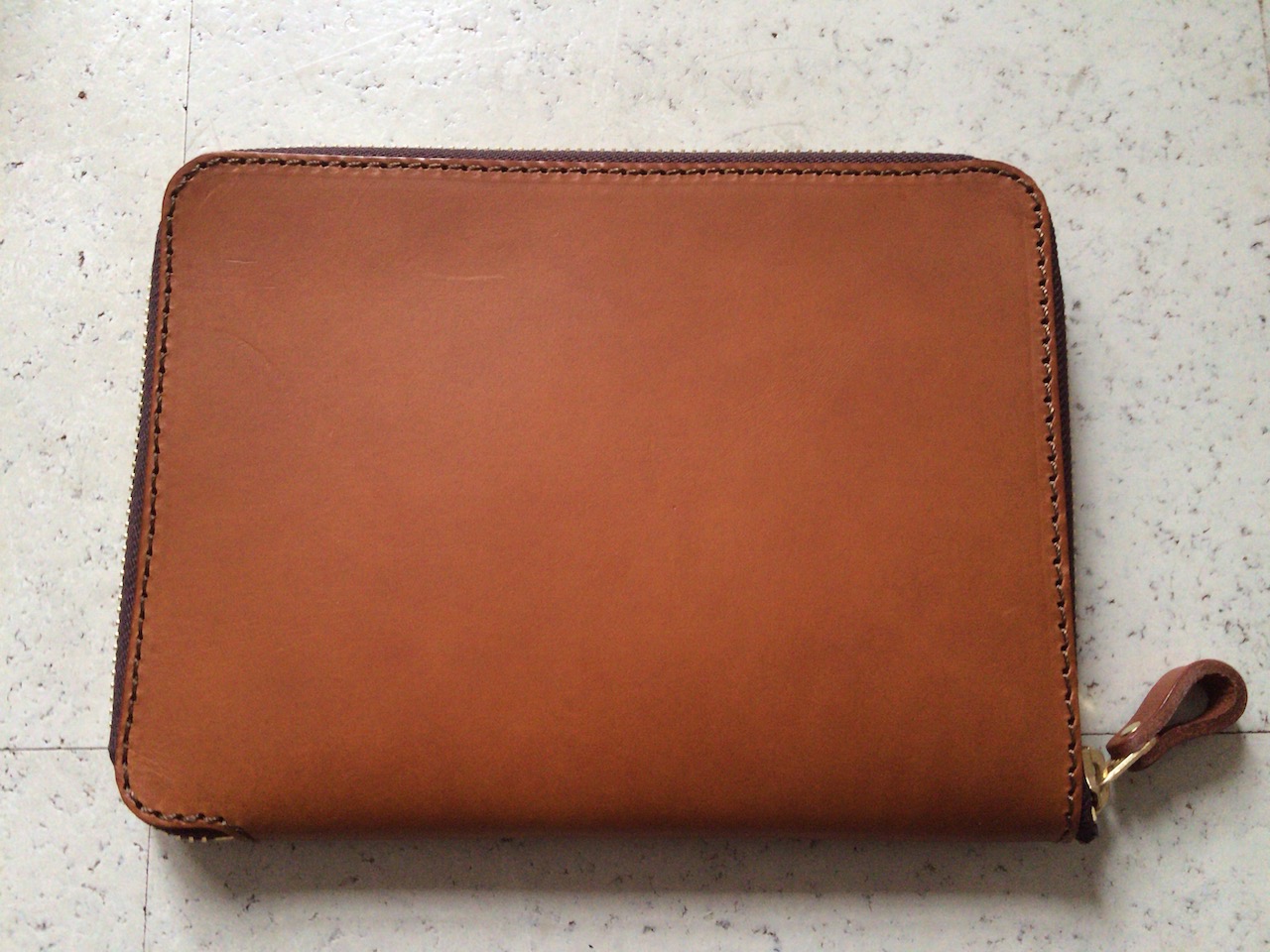 HERZさんのファスナーブックケース – Pelican Philosophy