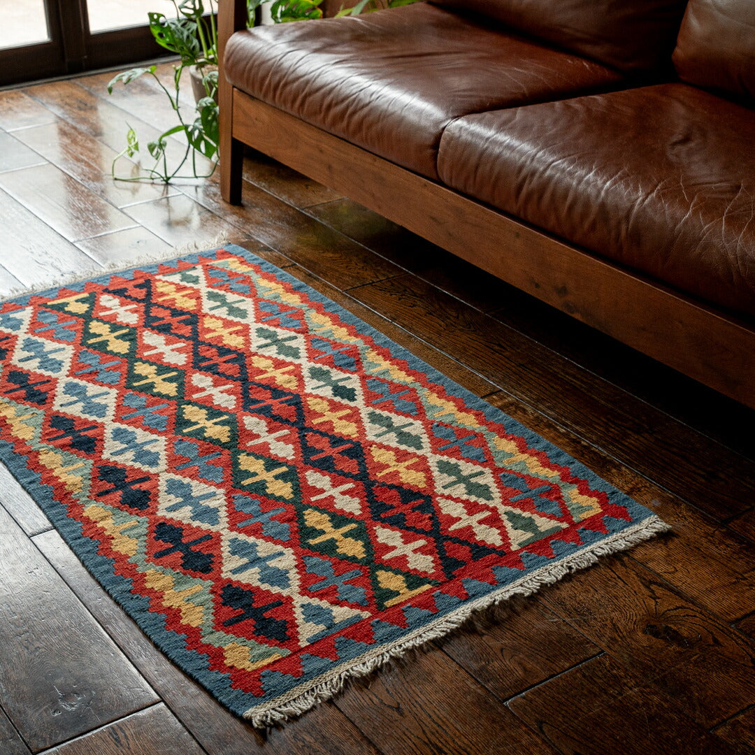 ペルシャ手織りキリム ウール ラグ シーラーズ 67×118cm – Persiadirect