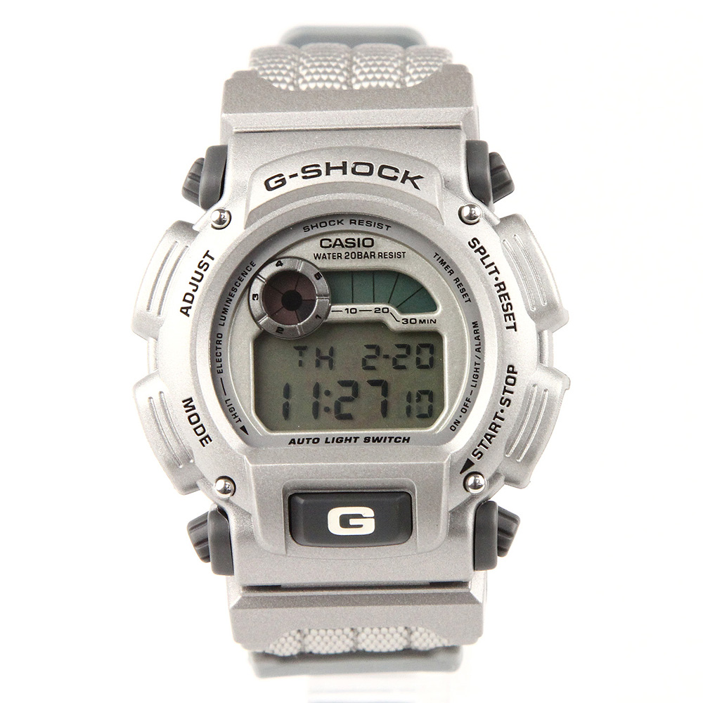 カシオ G-SHOCK X-treme DW-9000AS-8BT トリプルクラウン シルバー