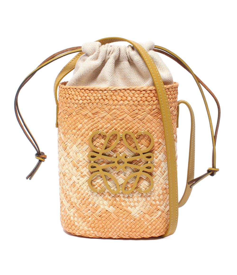 美品 LOEWE ショルダーバッグ 斜め掛け 肩掛け スクエアポケット