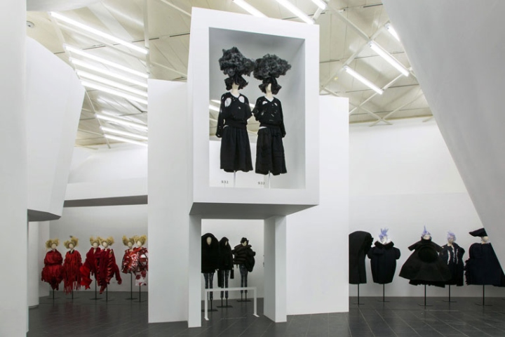 Rei Kawakubo / Comme des Garçons – Art of the in-between