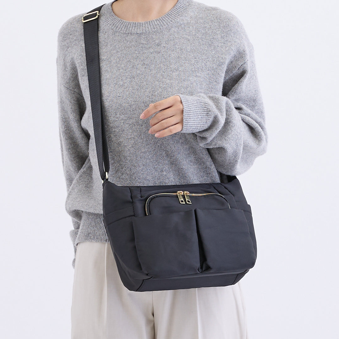 時短バッグ Wポケットナイロンショルダーバッグ EL5487