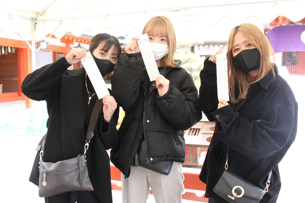 合格祈願へ行ってきました！ / 九美ブログ | 九州美容専門学校