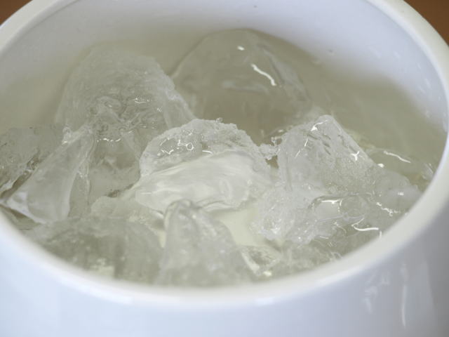 芳香蒸留器ハービックの使い方｜メラレウカの生産販売 タナカ園芸