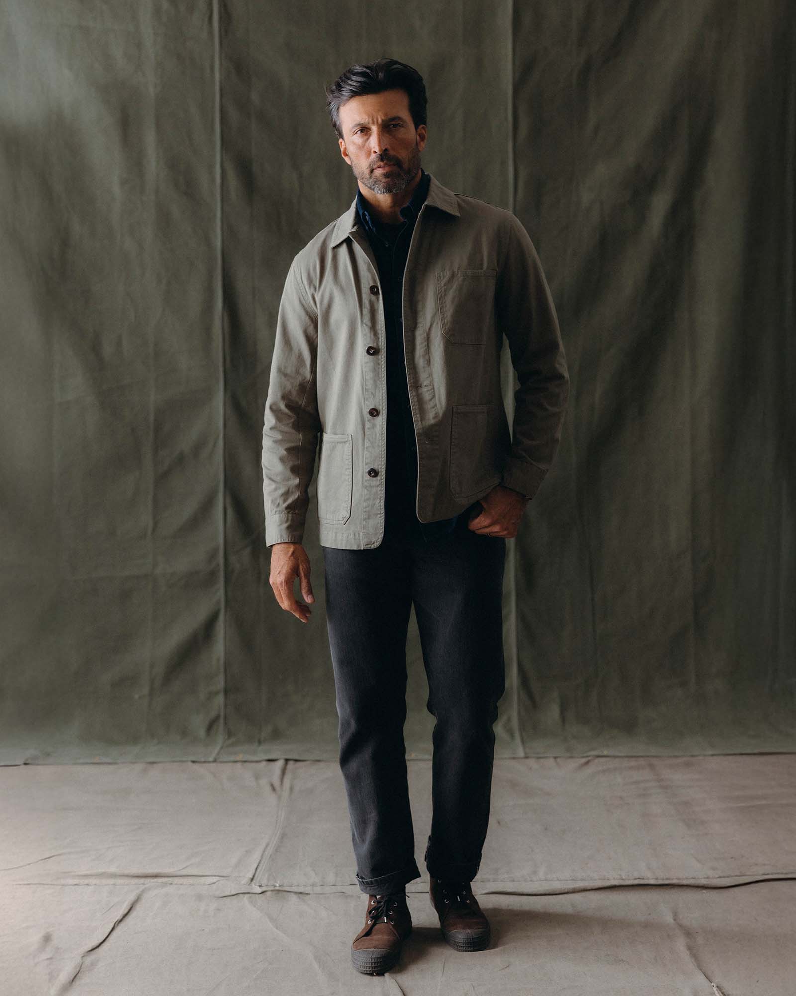 The Ojai Chore Coat in Smoked Olive Foundation Twill | Taylor Stitch