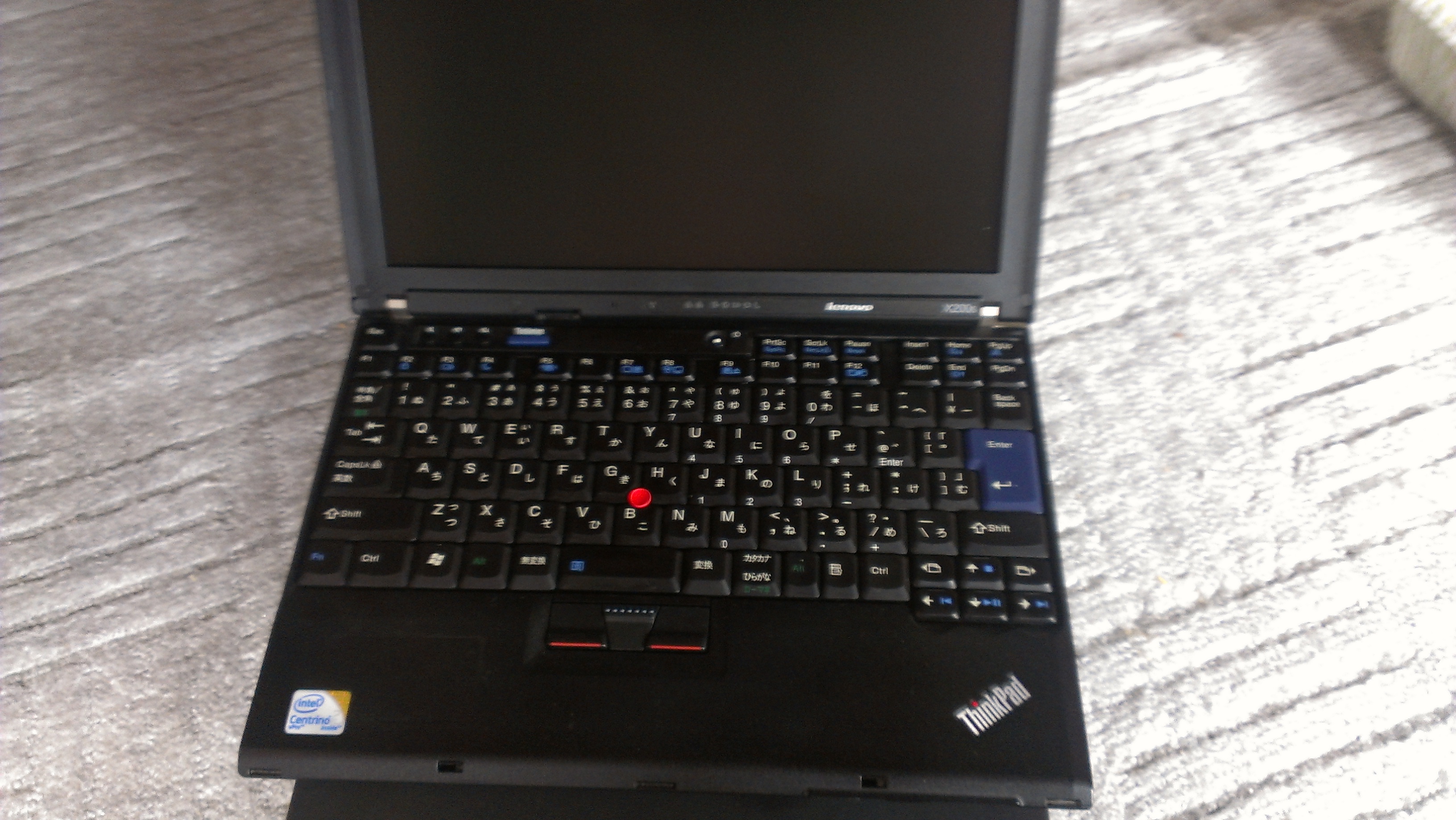 ThinkPad X200s の導入