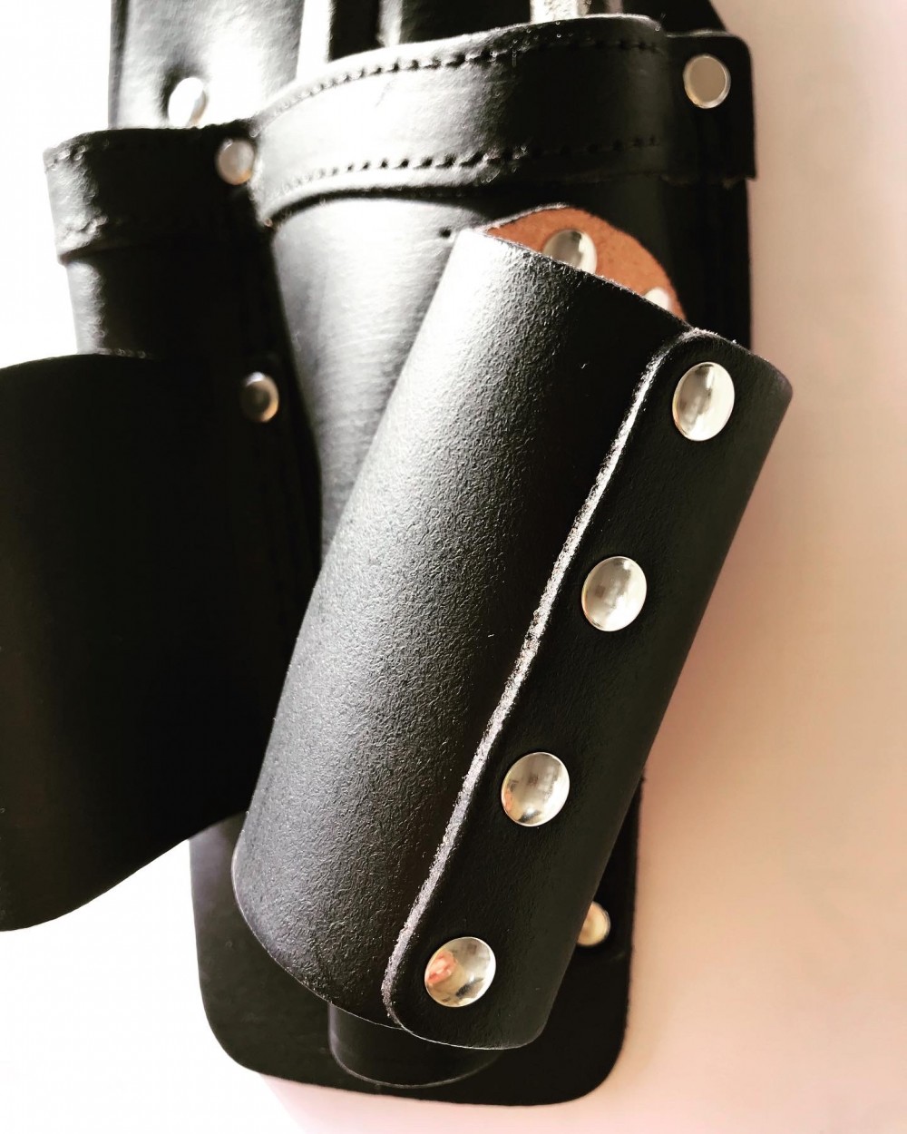 LXSeries 鳶壱 LX-23 黒革板金ケース／ スラッシュ｜革製 作業工具