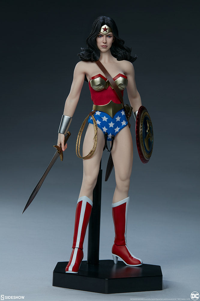 Sideshow - DC Comics: Wonder Woman – Ages Three and Up