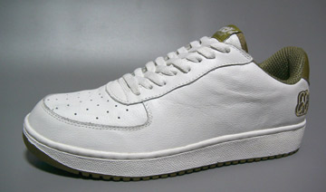 AS-スニーカー新着情報！