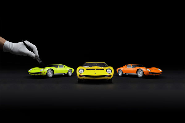 ランボルギーニ ミウラ P400 SV を 1:18 スケールで公開 – Amalgam