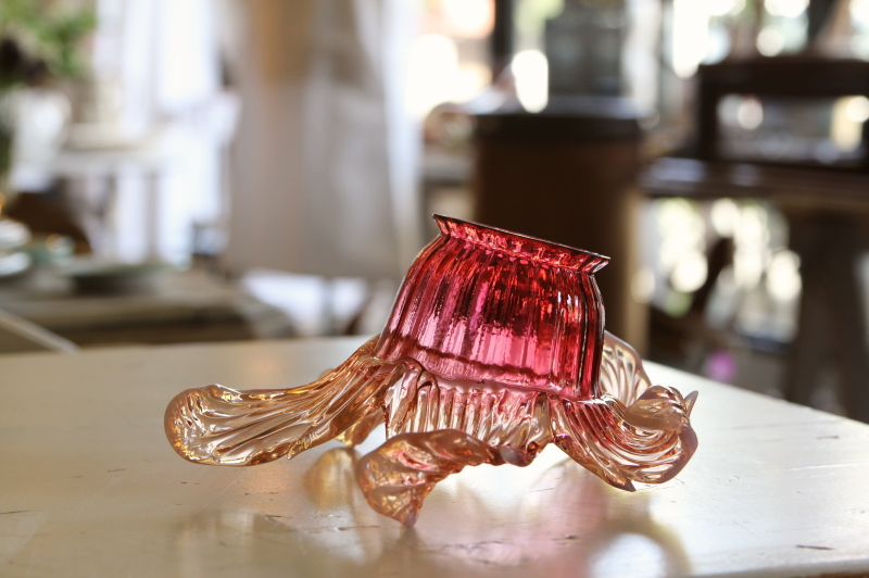 イギリス アンティーク クランベリー ガラス エッチング ランプ