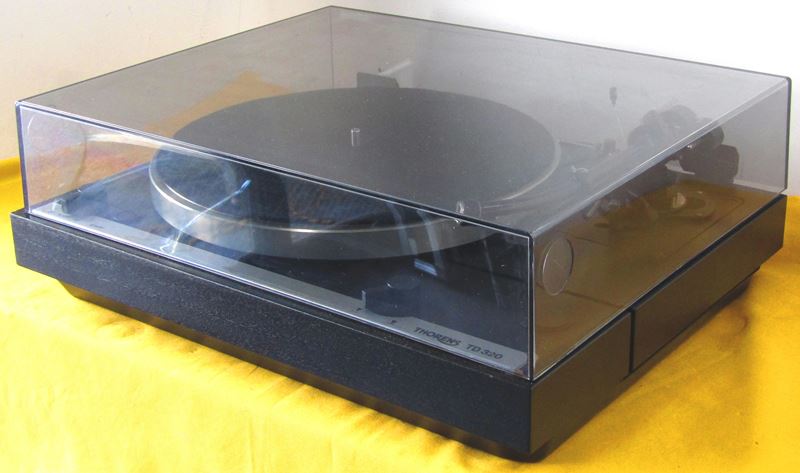 トーレンス THORENS TD320 レコードプレーヤー