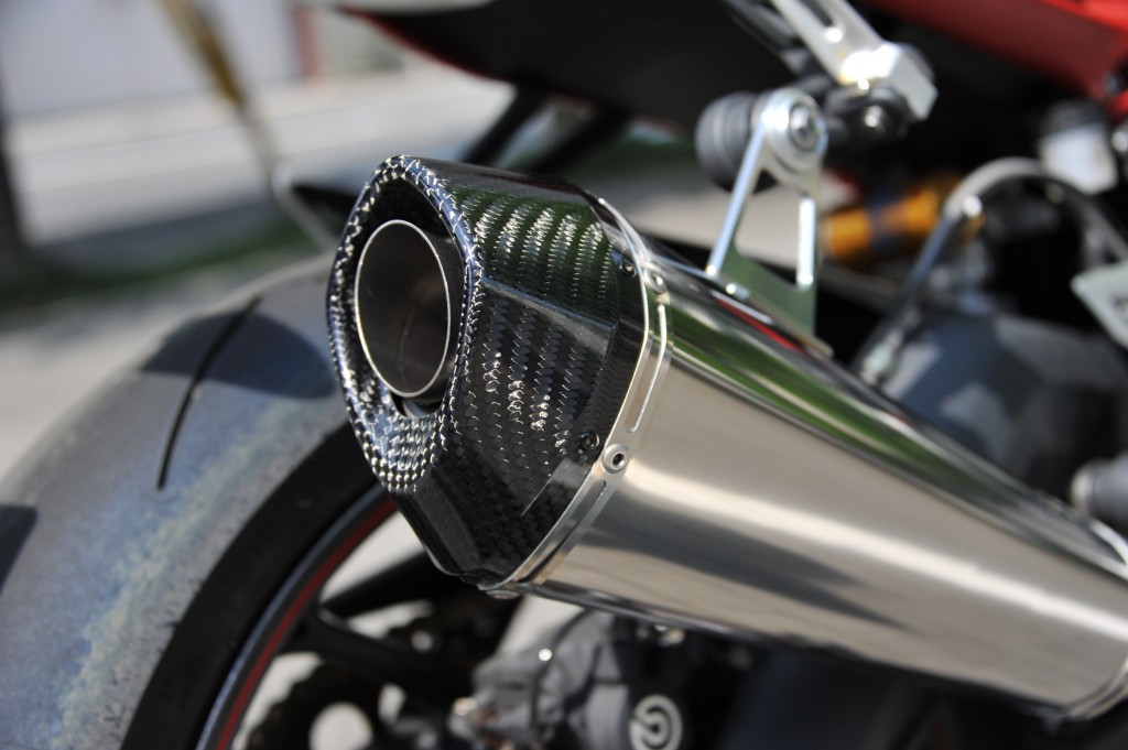 ついにあのマフラーが、